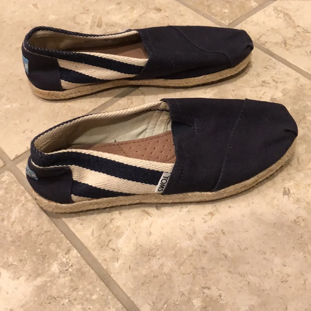 Toms woven canvas nautical stripe jute minimal slip on flat slipper espadrille